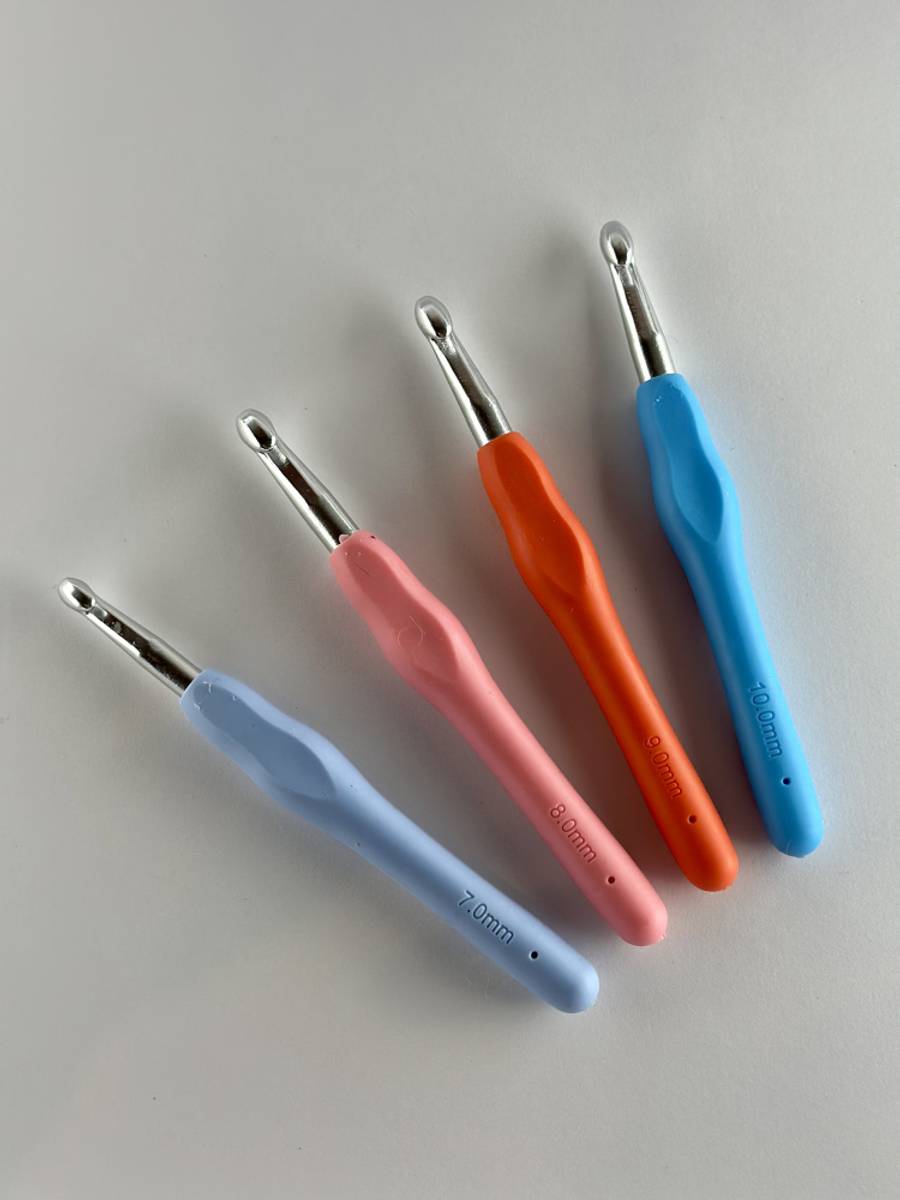 Heklenål med gummihåndtak 5 mm