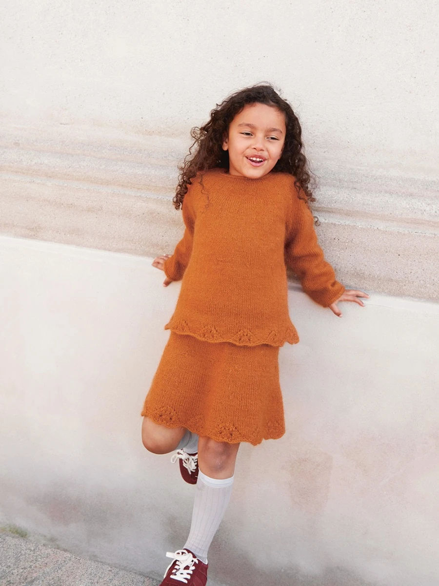 2408 Nr. 7 Augustin Sweater & Skirt Junior 2408 Nr. 7 Augustin Sweater & Skirt Junior