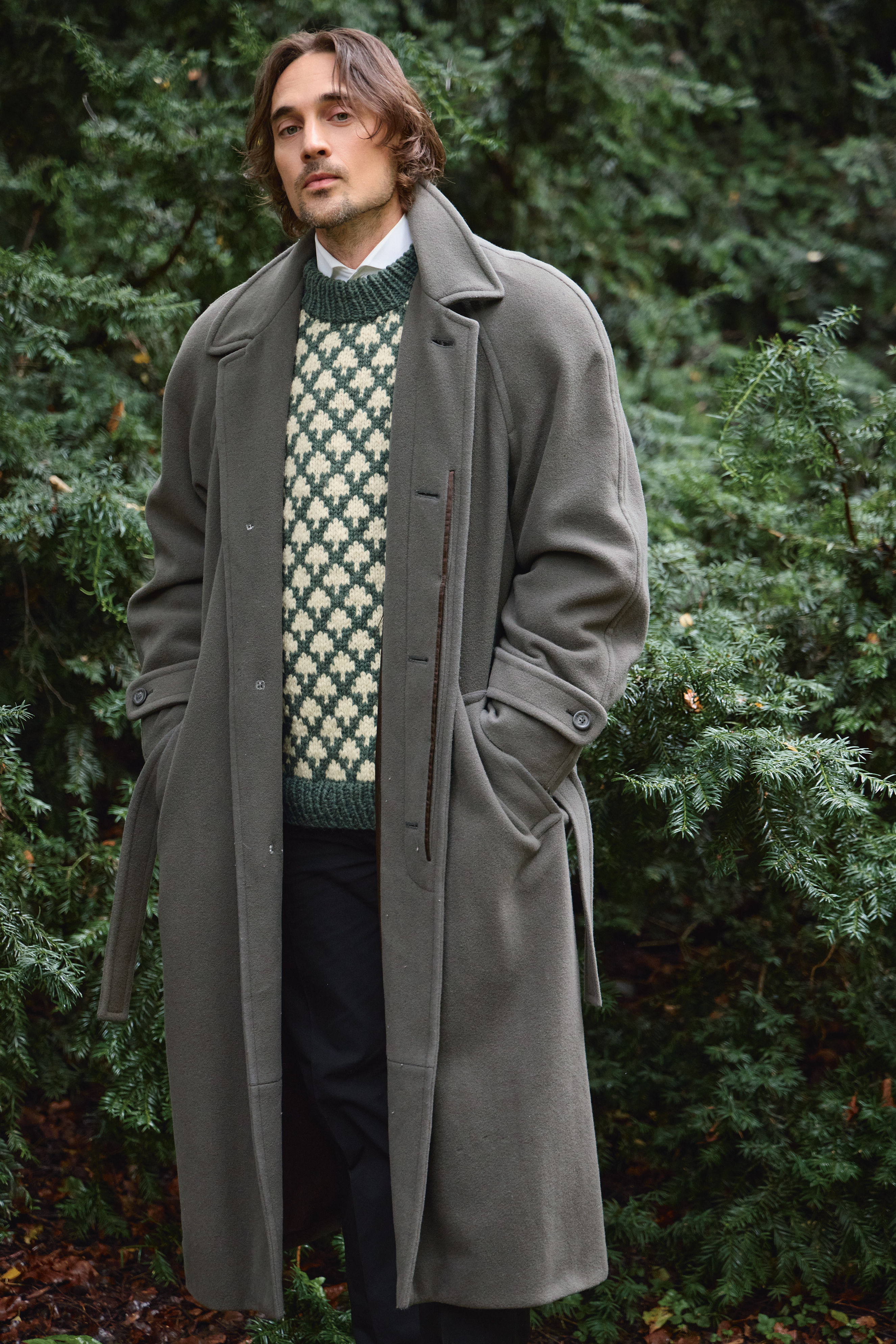 2511 Nr. 3 - Christmas Tree Sweater Man