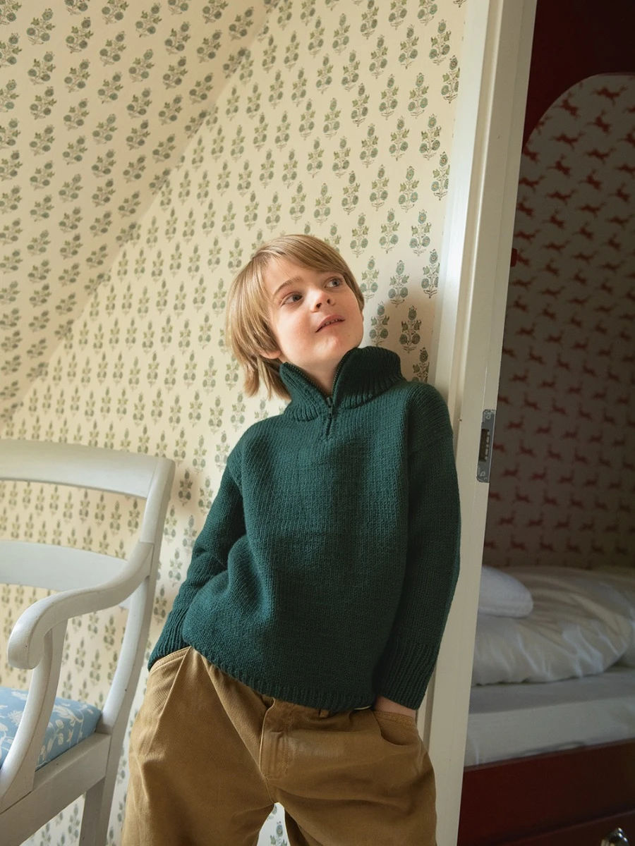 2501 Nr. 8a/b - Matthew Sweater 2501 Nr. 8a/b - Matthew Sweater