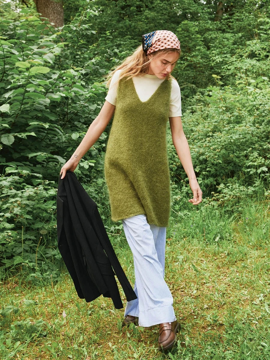 2507 Nr. 9 - Meadow Dress (Norsk)