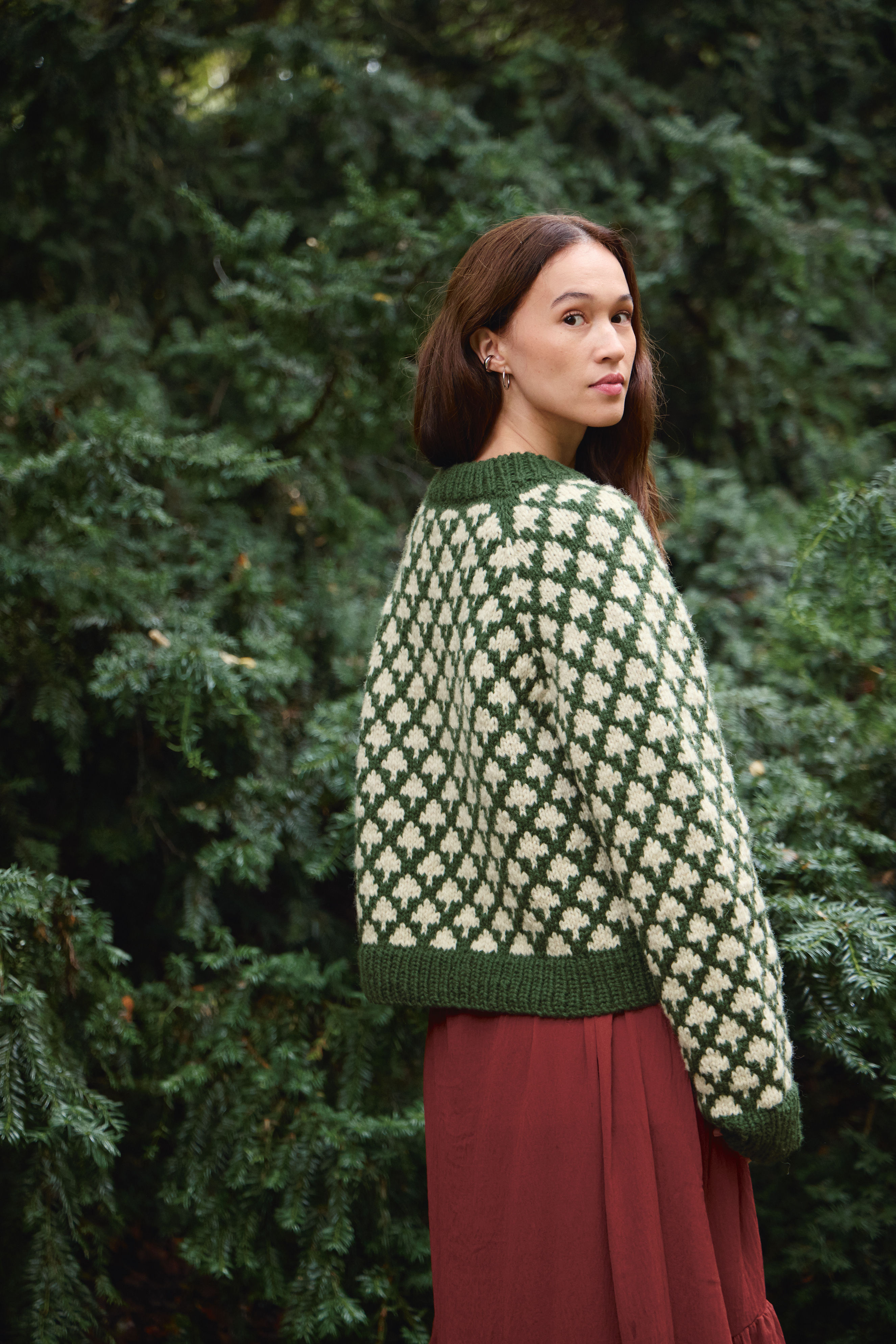 2511 Nr. 2 - Christmas Tree Sweater