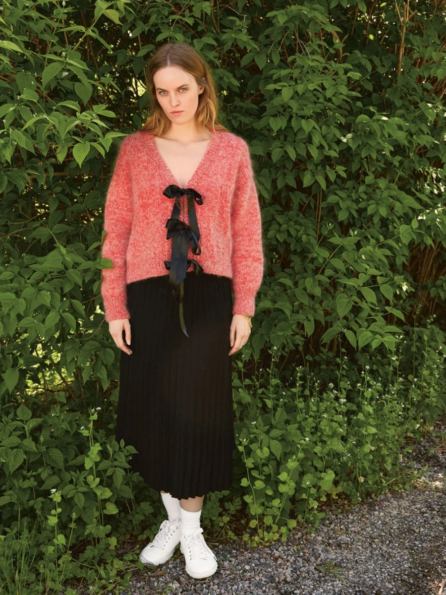 2409 Nr. 12 - Scarlett Cardigan 2409 Nr. 12 - Scarlett Cardigan