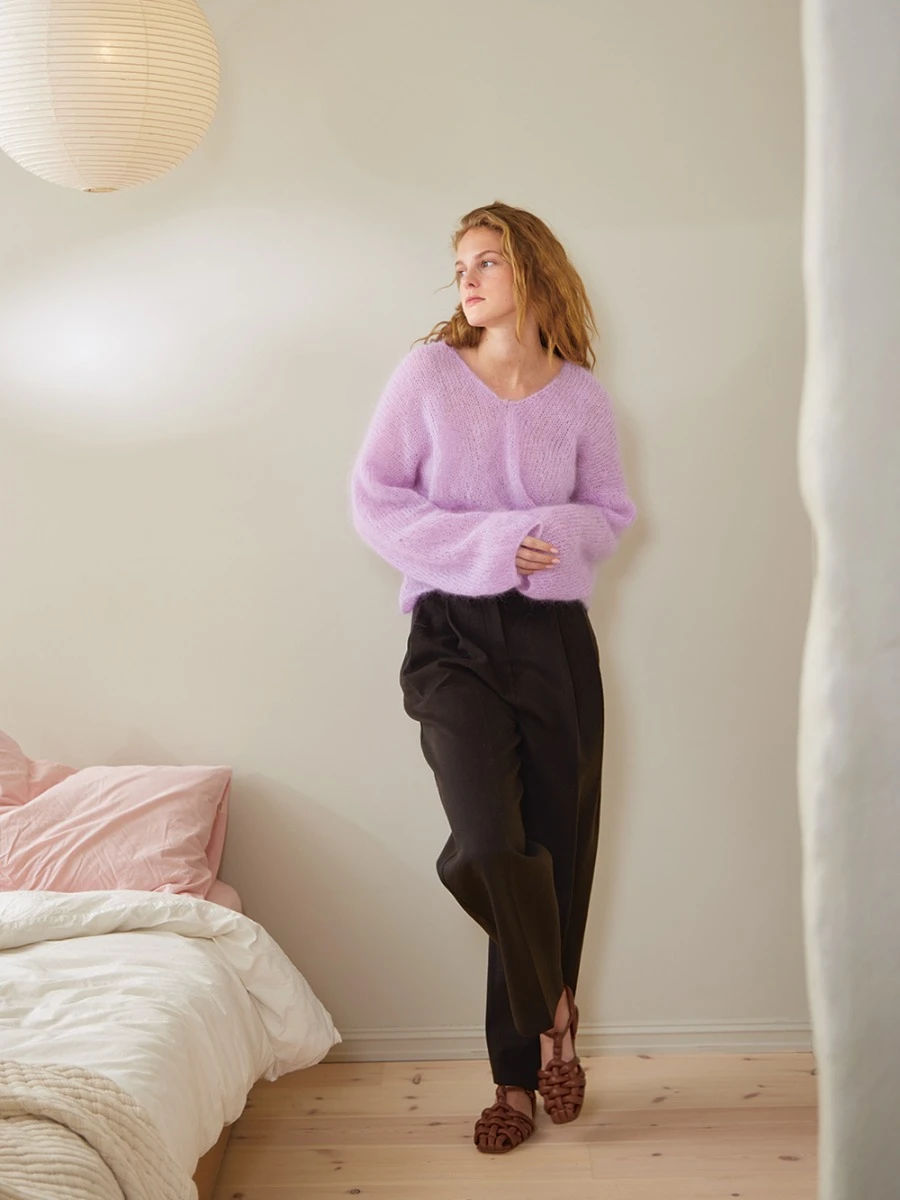 2402 Nr. 4 - Facile Sweater  2402 Nr. 4 - Facile Sweater